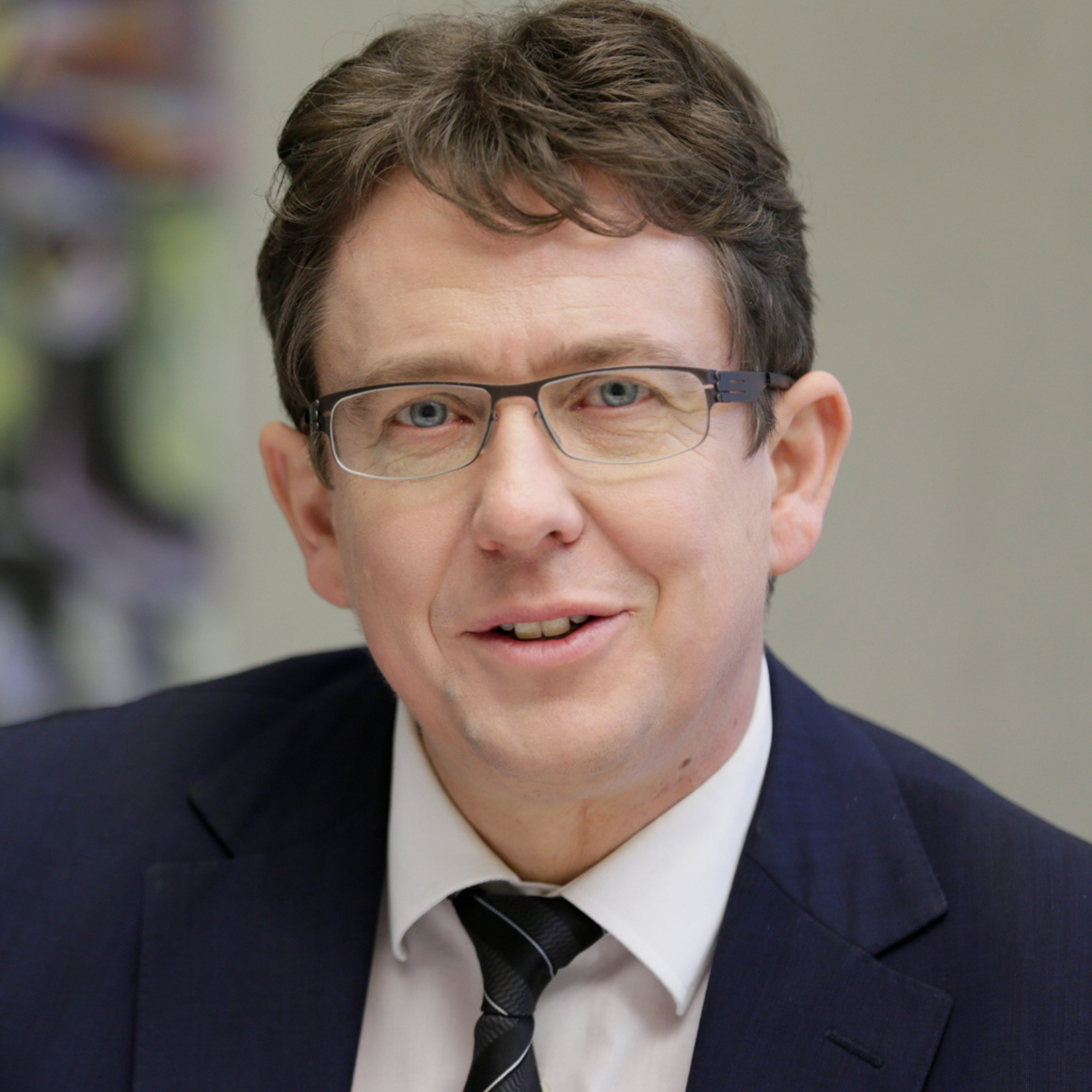 Dr. Albert Rösti